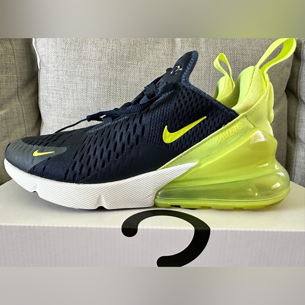 Nike Air Max 270